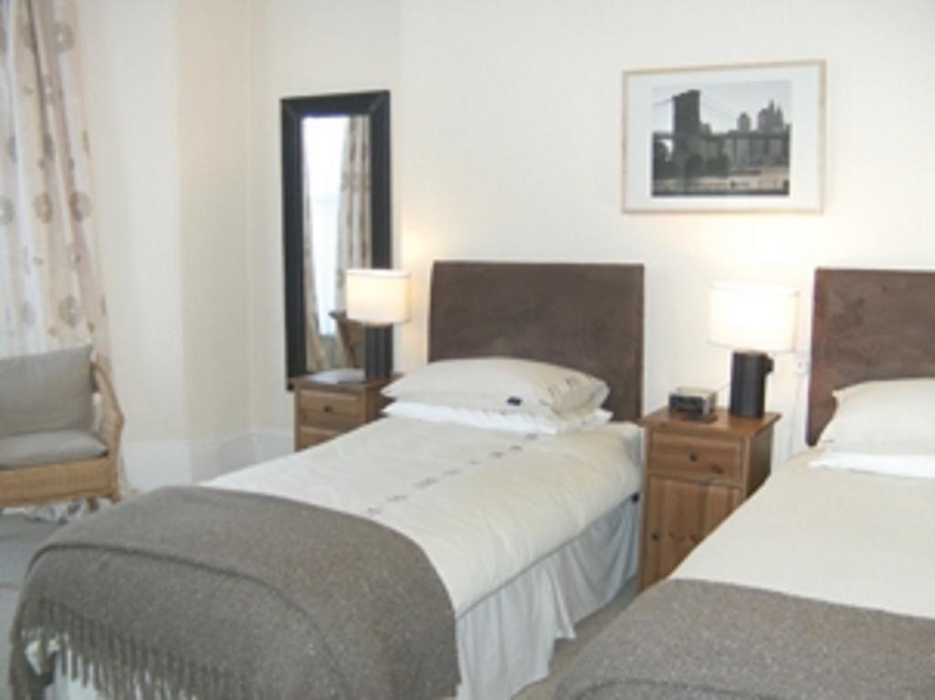 The Caraneal Hotel Plymouth Ruang foto